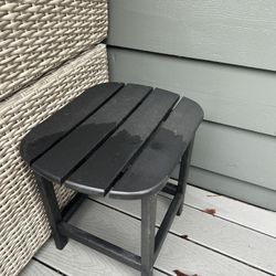 Polywood side Table (18in)