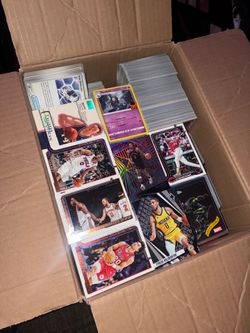1000+ Sport/Pokemon Cards