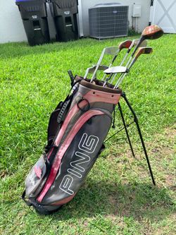 Ping Golf Bag + 8 Clubs /