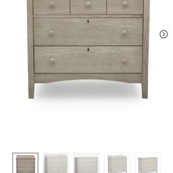 Baby Dresser / Changing Table 