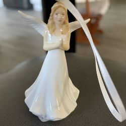 Royal Doulton Praying Angel Ornament 