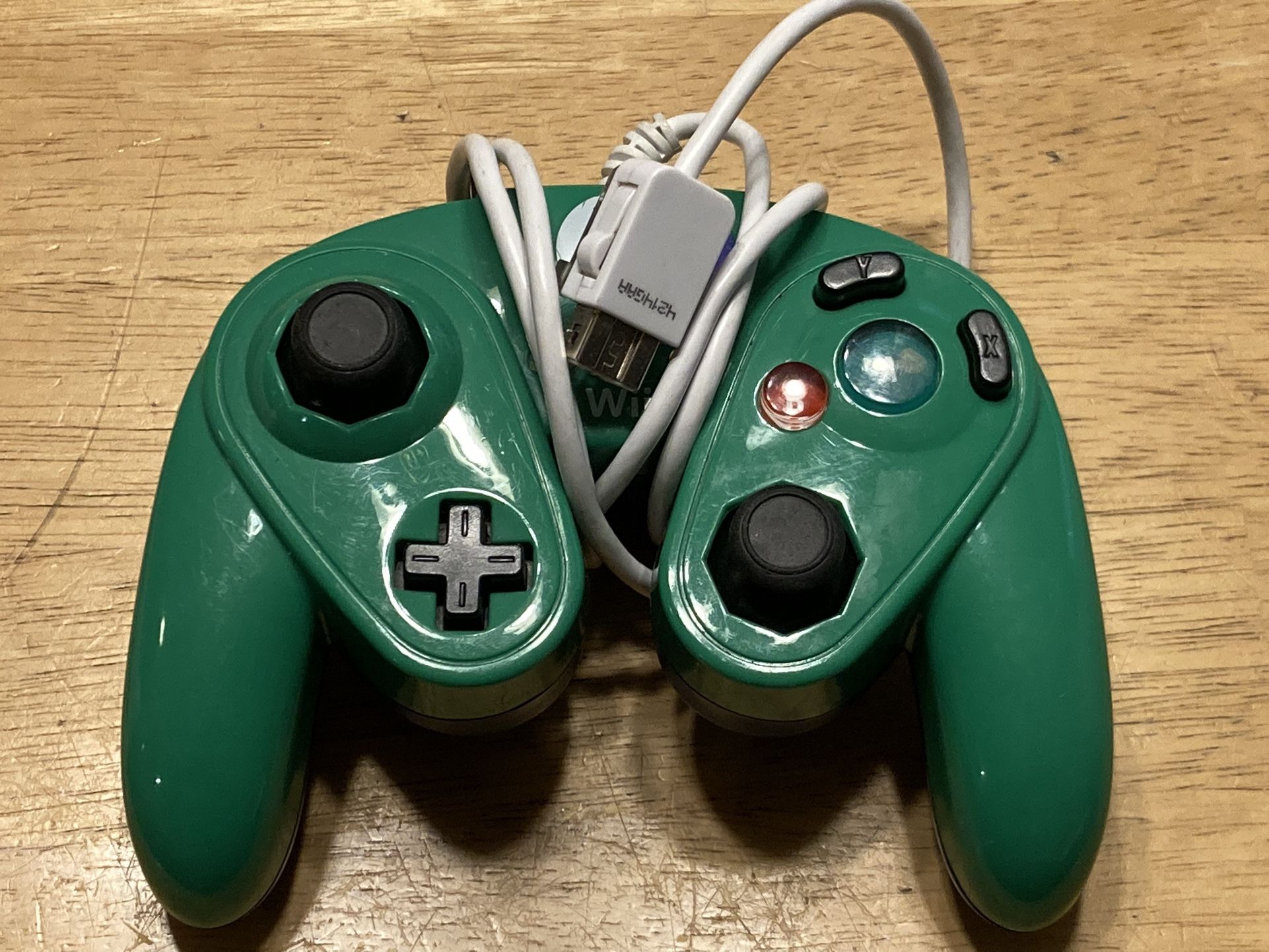 Nintendo Wii Luigi Controller