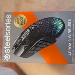 StelelSeries Aerox 9 Wireless Gaming Mouse
