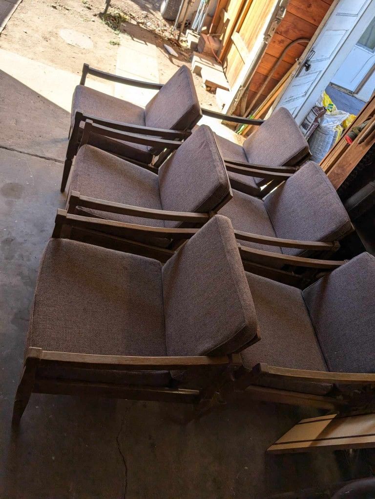 6 Office Chairs