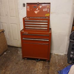 Craftsman Tool Box 40" Tall 30 " Wide.