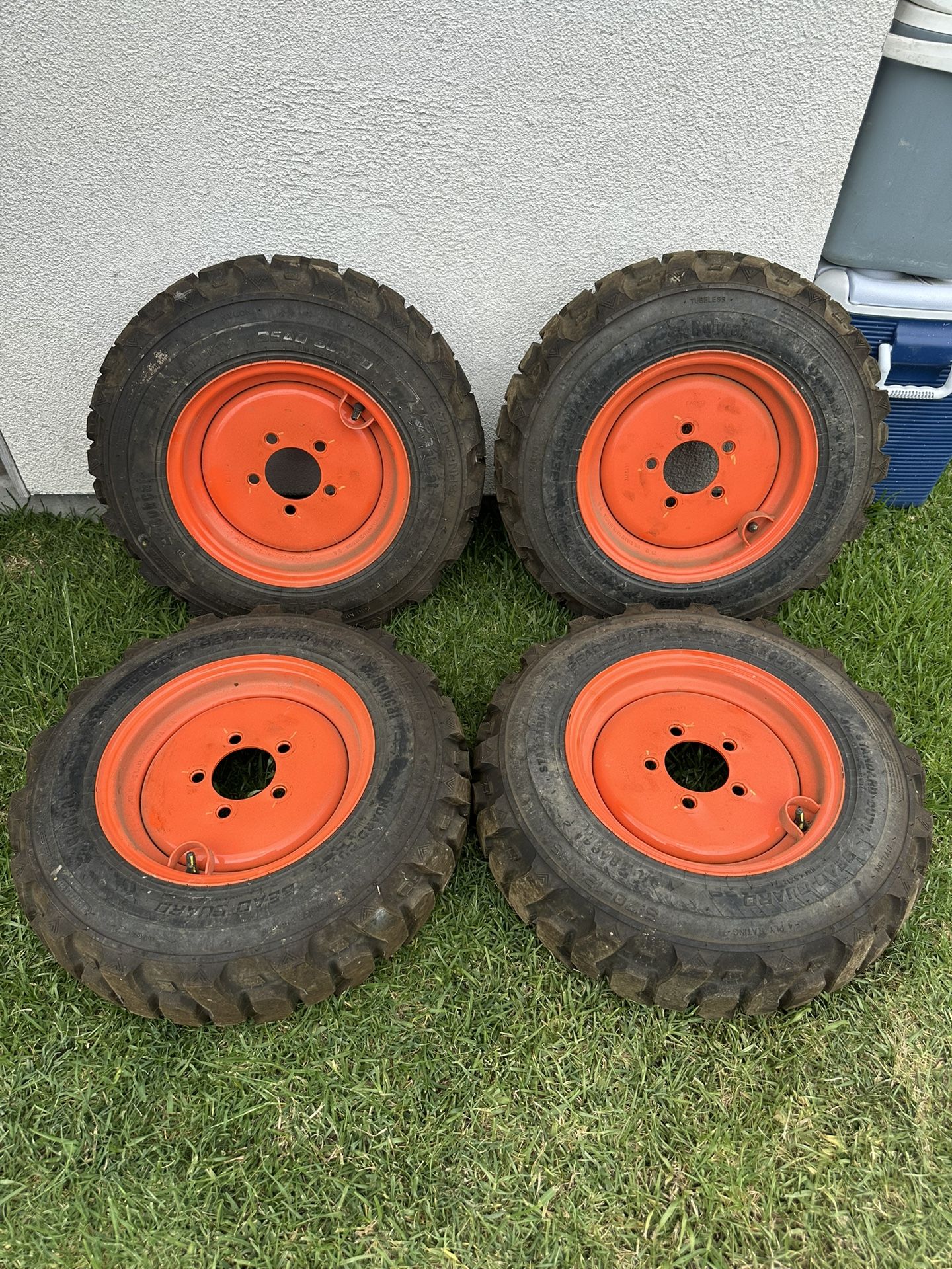 Bobcat S70 Tires