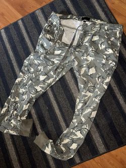 True Religion Camo Joggers Size 36