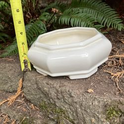 Haeger Pottery White Vase Plant Pot