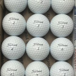 12 Titleist Pro V1 White Golf Balls 5/4a Lot D241