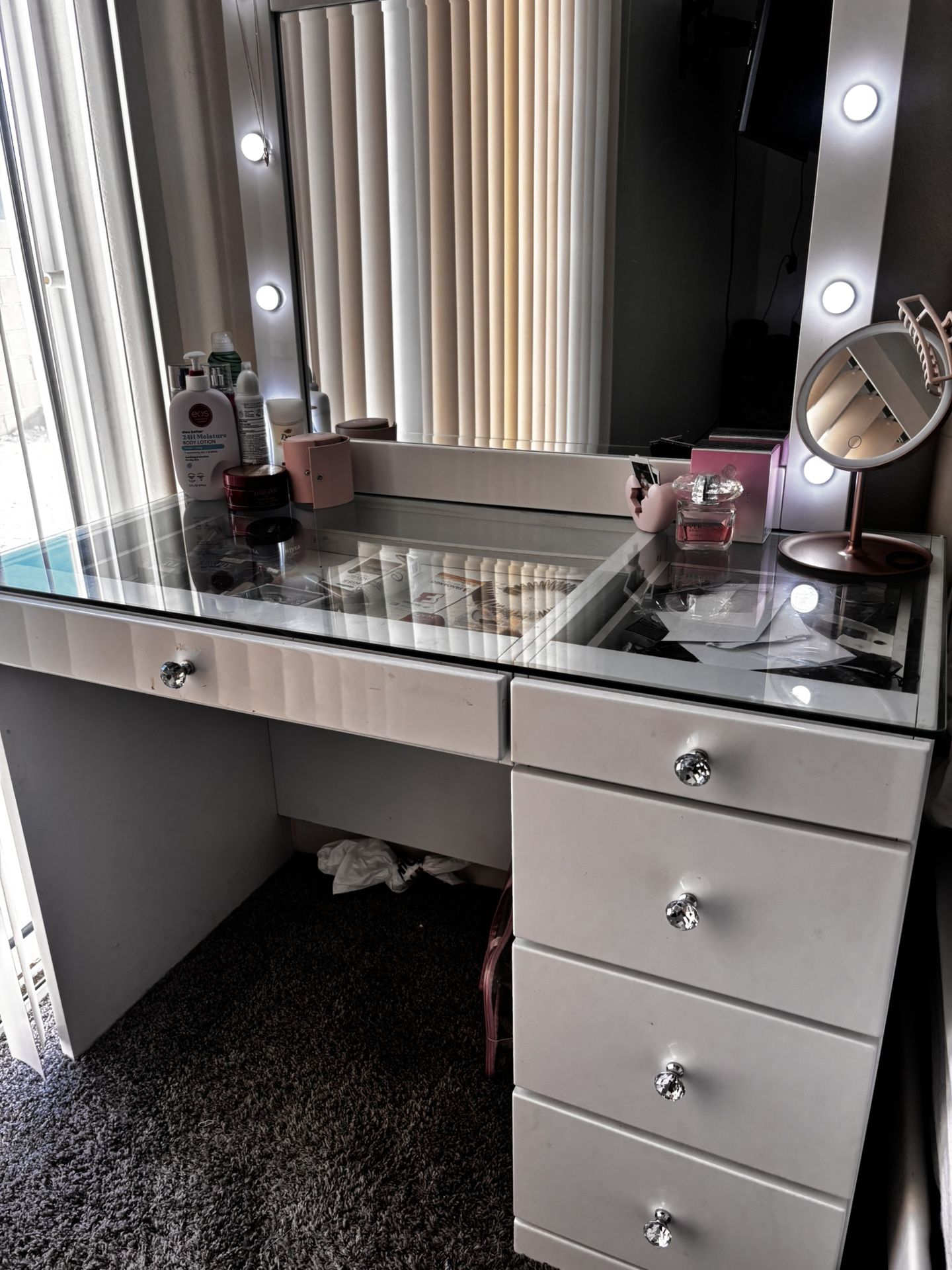 Vanity