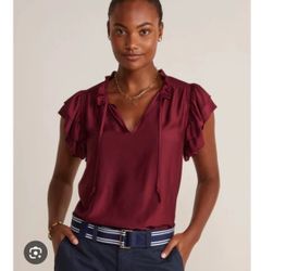 Vineyard Vines Women’s Silk Cupro Ruffle Neck Blouse Top Burgundy Size Large EUC