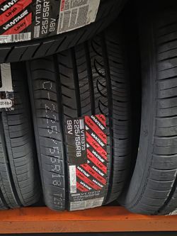 Vantage UHP Tires 225/55R18 98V