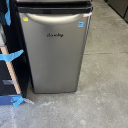 Danby Mini Fridge 