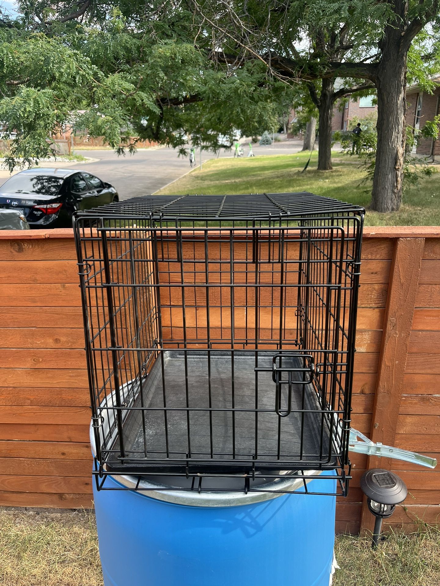 Small Folding pet Dog crate- 24”L x 17”W x19”H