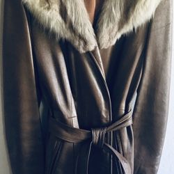 Charles Kay  Women Brown Leather Trench Coat With Red For fur Collar. M