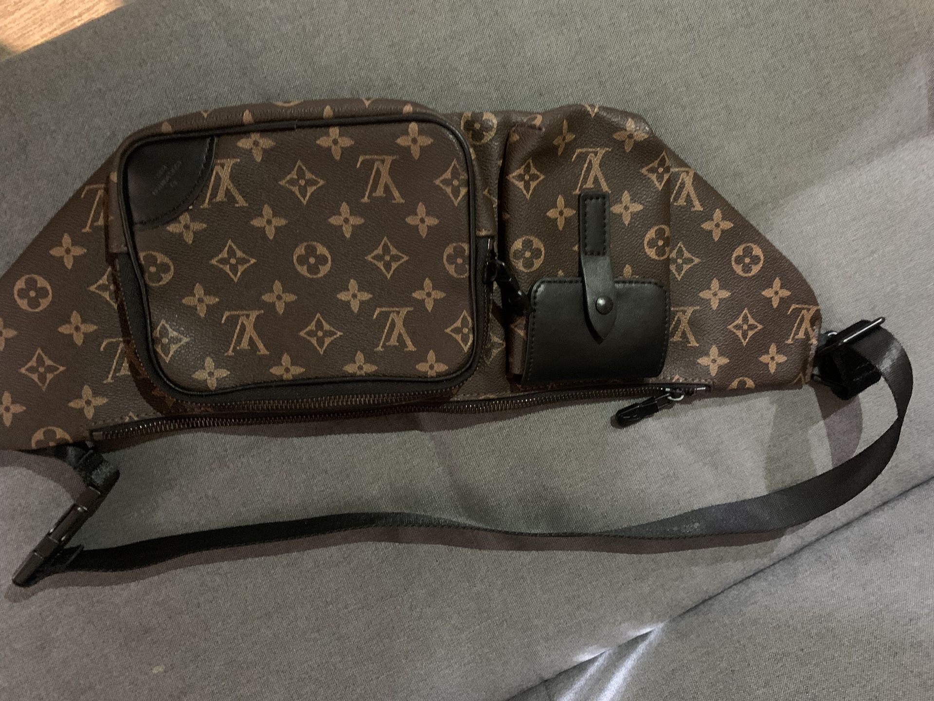 Louis Vuitton Fanny Pack