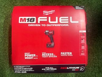 Milwaukee M18 FUEL 3/8" Mid-Torque Impact Wrench Kit