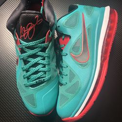 Nike LeBron 9 Low Reverse Liverpool Size 9 Used