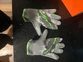 XL hellstar football gloves