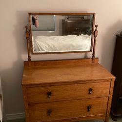 Antique oak Dresser With Mirror 
