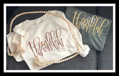 Thankful embroidered Crewnecks
