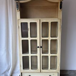 Vintage Glass-Front Cabinet / Hutch – Distressed Cream – (Tualatin)