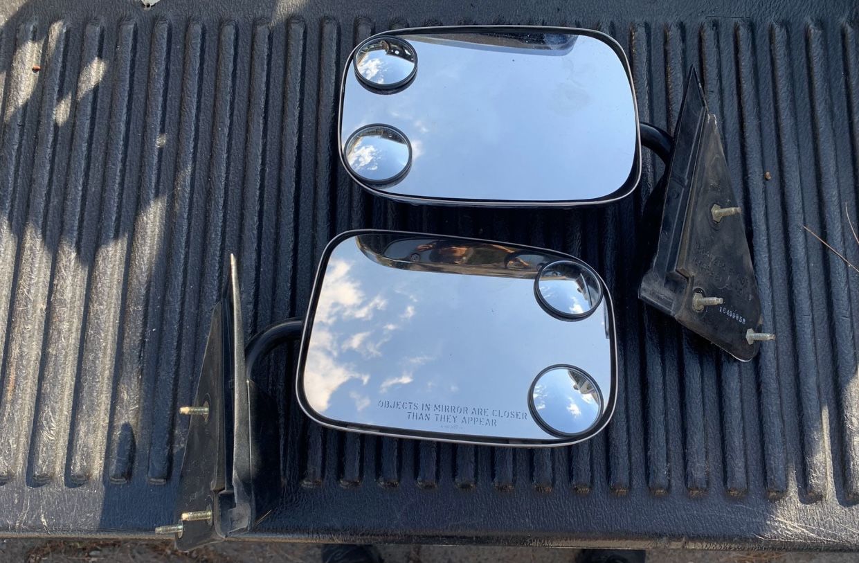 1989 GMC Sierra Side Mirrors