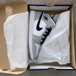 Air Jordan 1 Mid (GS)