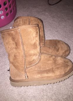 UGGs