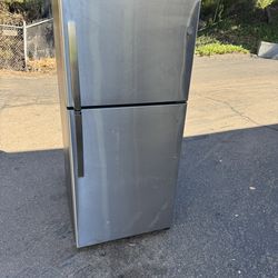 2022 Model Stainless Steel General Electric Refrigerator Fridge Freezer