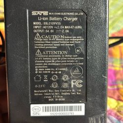 Sans 54.6 Volt Charger For Electric Bike 