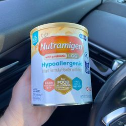 Baby Formula 5 Cans/ Expire Day May 2026