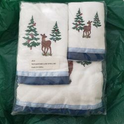 Christmas "Winter Woodland" Towel Set 