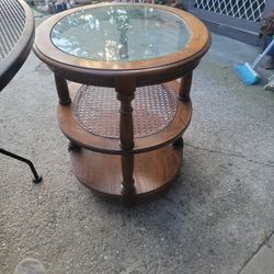 End Table Oval