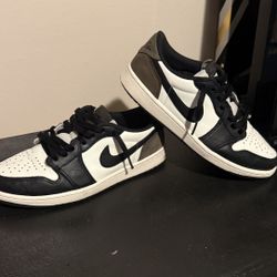 Jordan 1’s Low Mocha