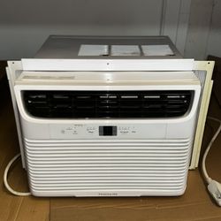 Frigidaire 10,000 BTU A/C