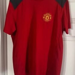 Manchester United Soccer Shirt size Large just $7 