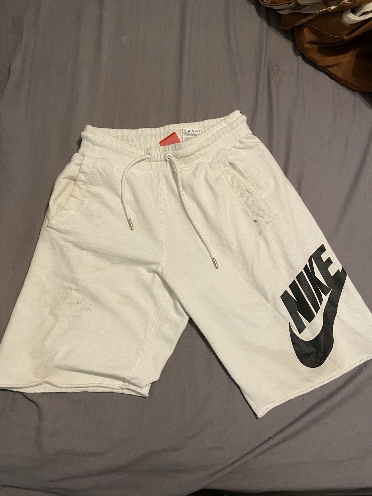 Nike fleece shorts small