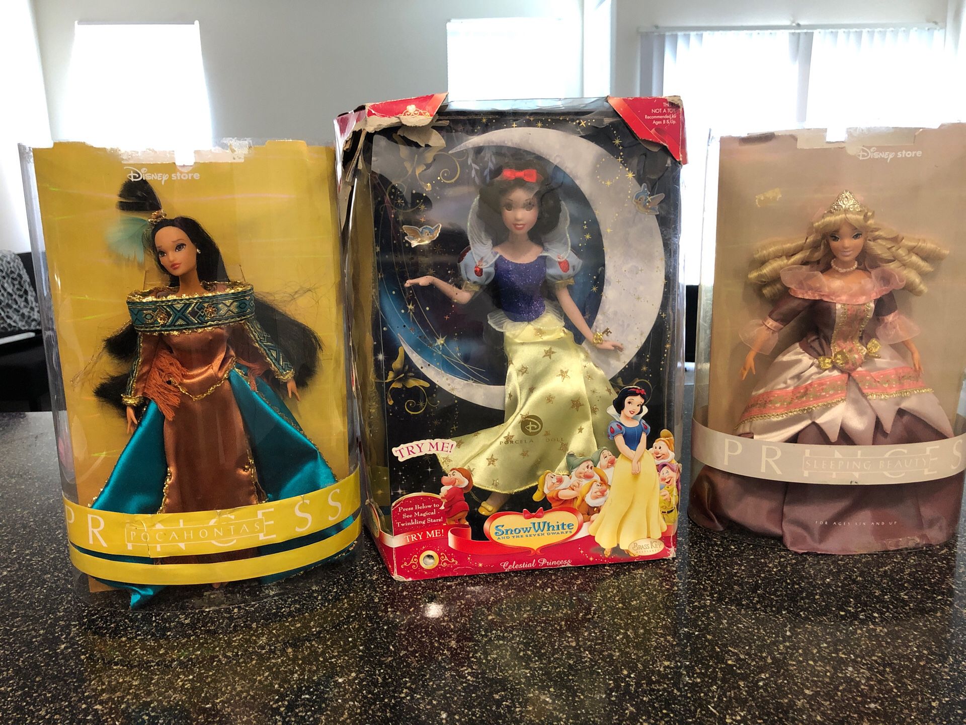 3 Disney princess dolls