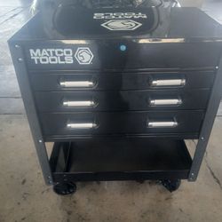 Black Tool Box /crome 35x21 Mscafd