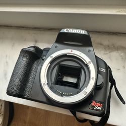 Canon Rebel Xsi With a Canon L Series 24 mm 1.4  II 