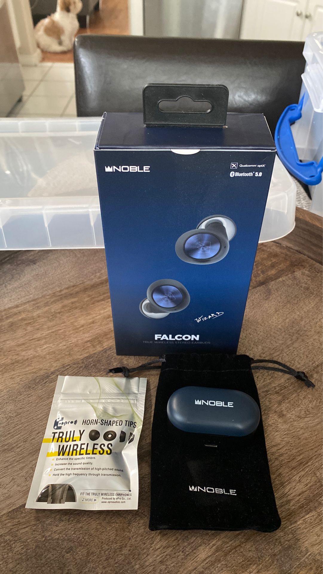 Noble wireless earbuds w/box