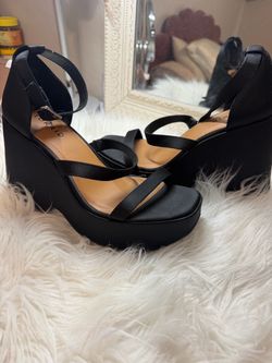 Black wedge