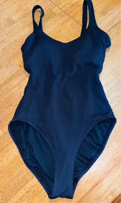 One piece swim suit like new