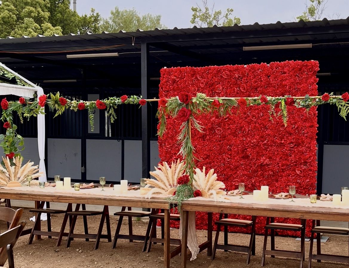 Over The Table Gold Rod With Greenery And Red Roses