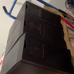 Sale/Trade   APC UPS 1x SUA3000XL-NETPKG+2x SUA48XLBP