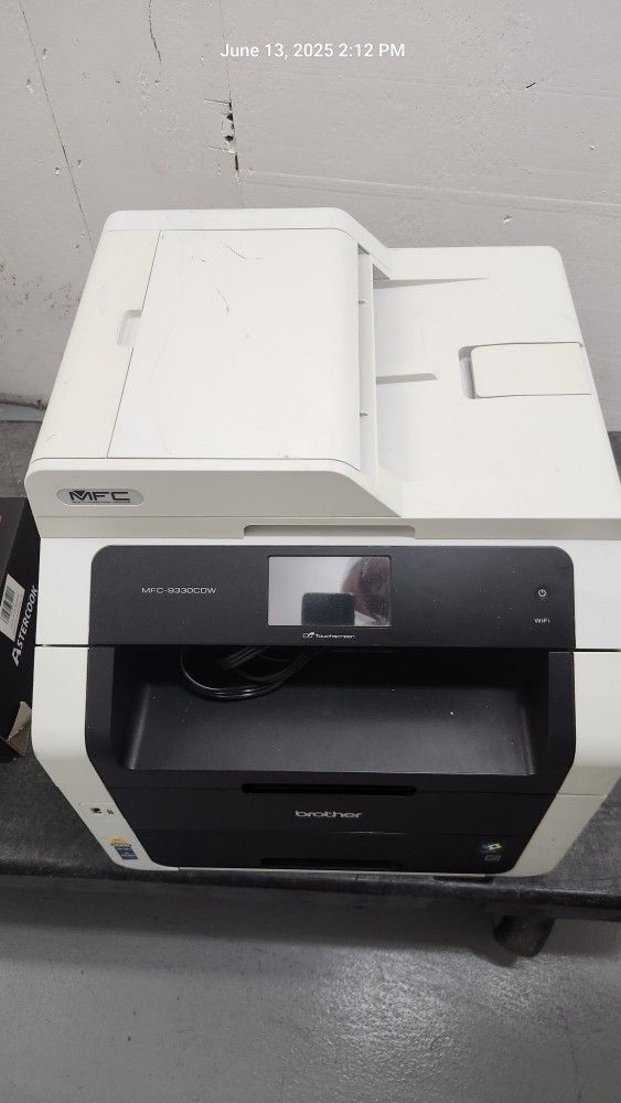 Brother MFC9930CDW ALL-IN-ONE Color Laser Printer Scanner Copier Fax