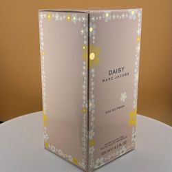 Daisy Eau So Fresh EDT by Marc Jacobs 