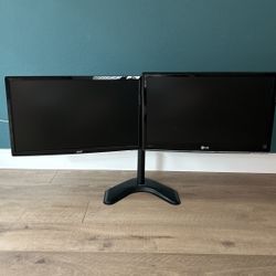 Dual 1080p Monitors With Stand