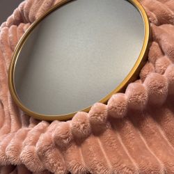 Round Gold Mirror 